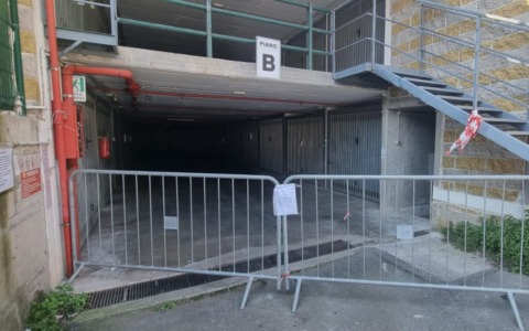 Chiuso il parcheggio Autoborgo. Problemi nell’impianto antincendio