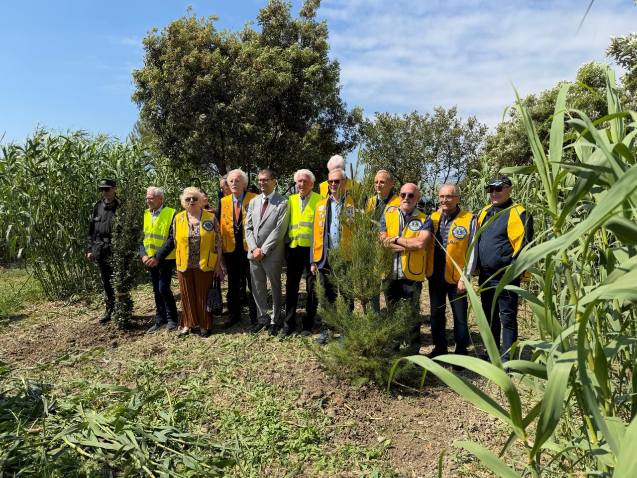 Settimana per l’Ambiente: il Lions Club Sanremo Host ha piantumato due alberi nel giardino dedicato a Melvin Jones