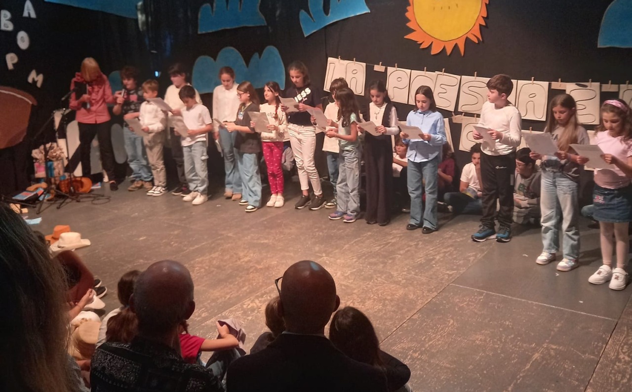 Grande successo per il progetto ventennale “Poeta in Classe” a San Lorenzo al Mare