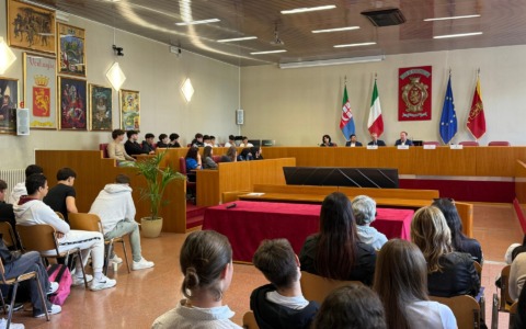 Studenti del Fermi Polo Montale a lezione di educazione civica