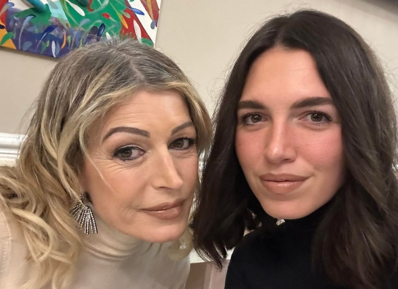 Morta a 57 anni Emanuela Pazzini, mamma di due figli. “Ci proteggerai sempre”