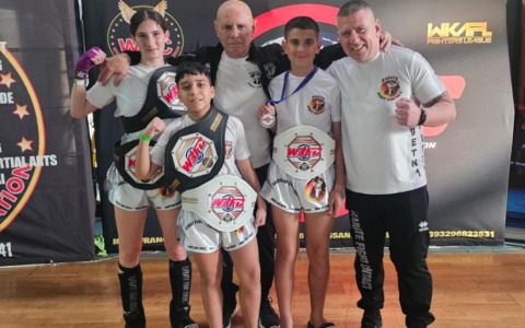 Pioggia di medaglie per i ragazzi di Ventimiglia ai mondiali di Karate fight contact di Milano