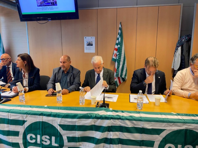 Convegno CISL su trasporto pubblico locale e crisi RT