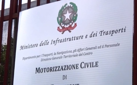 Morto lo storico direttore della Motorizzazione civile Maurizio Russo