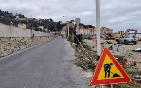 Scajola si getta nell’arena social dopo il taglio delle 12 tamerici a Borgo Prino