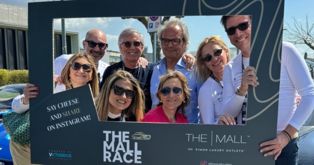Entusiasmo, motori e allegria con il Gruppo Gts&Firends alla The Mall Race