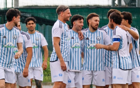 La Virtus Sanremese ha vinto il campionato e sale in Promozione. Battuto l’Ospedaletti per 2-1