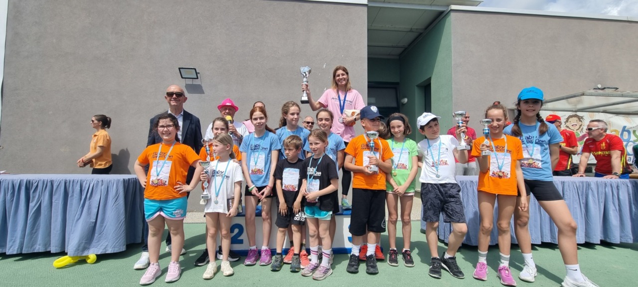 Baby Maratona 2026: tutti i vincitori e le foto di gare e podi