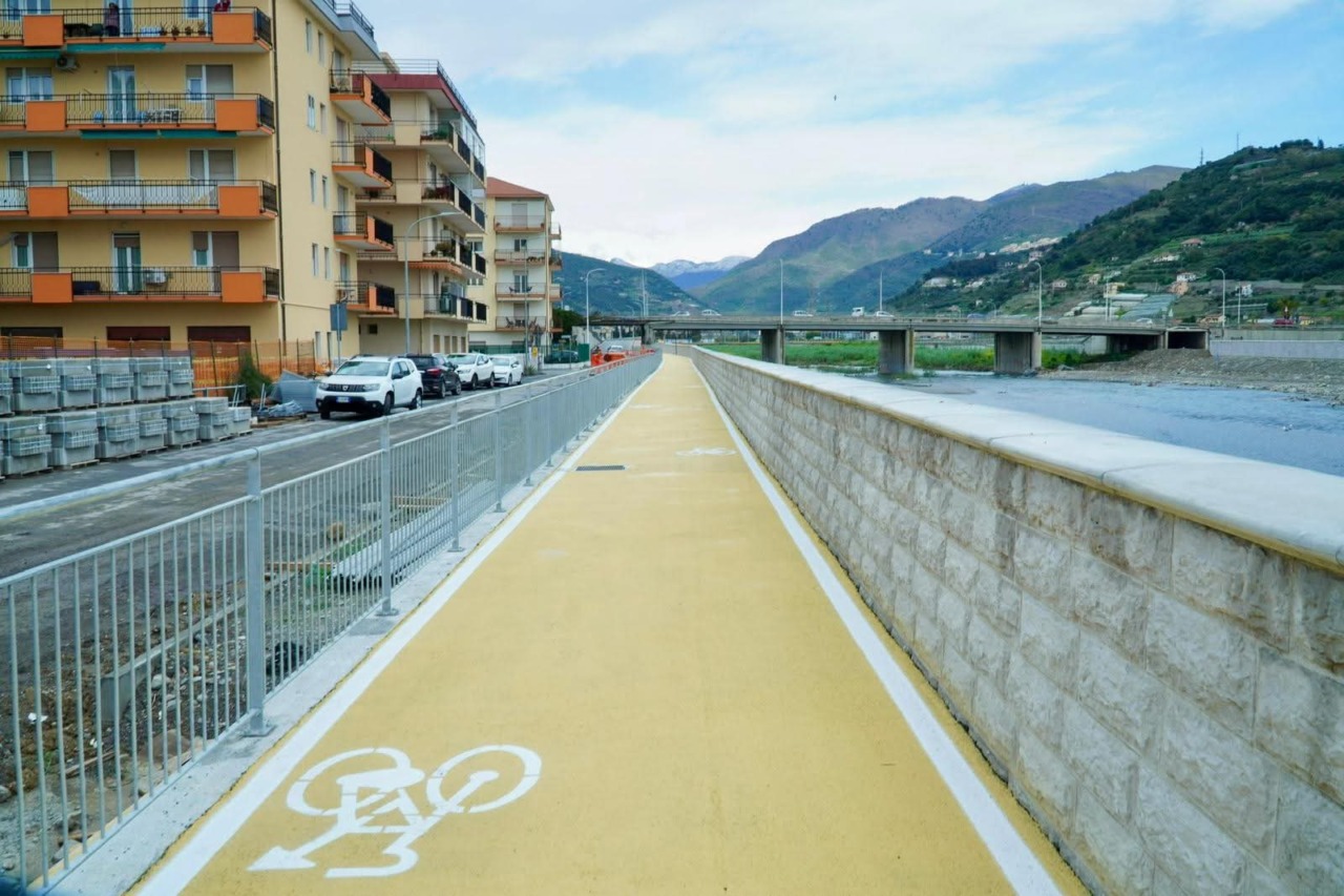 Al via posa del nuovo ponte sull’Argentina. Da lunedì bypass ciclabile chiuso