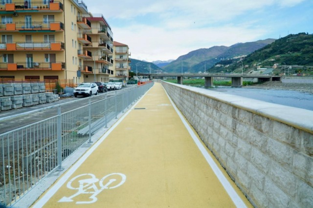 Al via posa del nuovo ponte sull’Argentina. Da lunedì bypass ciclabile chiuso
