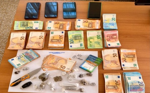 Controlli nel ponte del Primo Maggio: droga, alcol alla guida e atti osceni in luogo pubblico