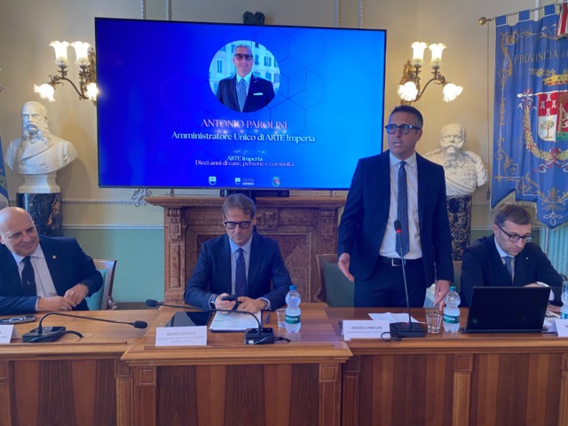 Arte Imperia: dieci anni di case, persone e comunità