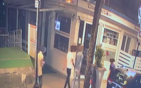 Raid vandalico in Corso Trento e Trieste. Ragazzini beccati dalle telecamere