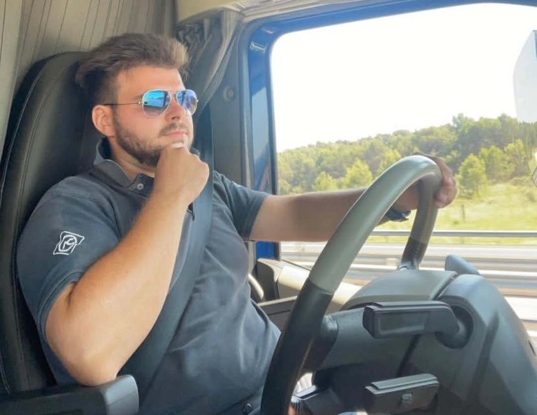 Morto a 26 anni il camionista Alessandro Ferrari