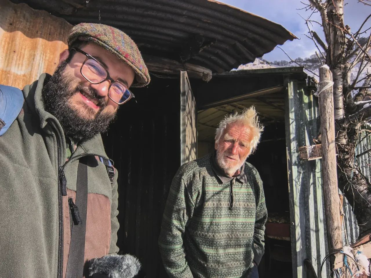 Pastore 90enne e le sue pecore protagonisti di un documentario a Molini di Triora
