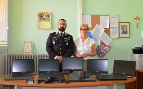 E’ un cittadino italiano di 46 anni il ladro di computer della Scuola Nazario Sauro di Imperia