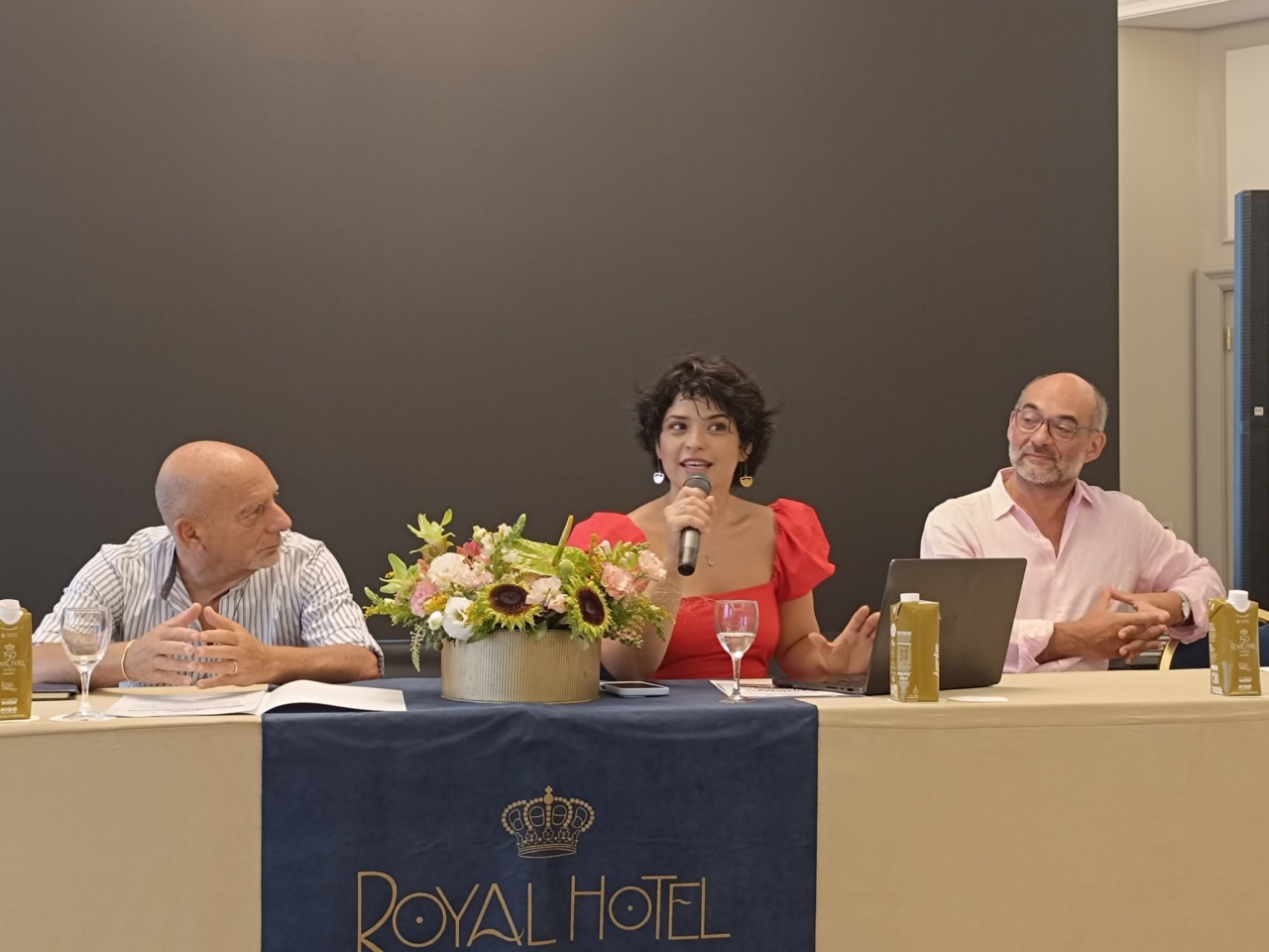 La violoncellista cubana Ana Carla Maza in concerto a Sanremo. «L’embargo è disumano»