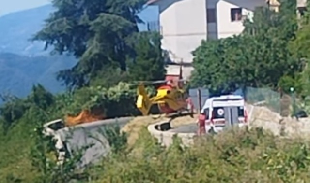 Altro incidente con il quad. Coppia finita fuori strada a Rezzo. Lui grave, lei illesa