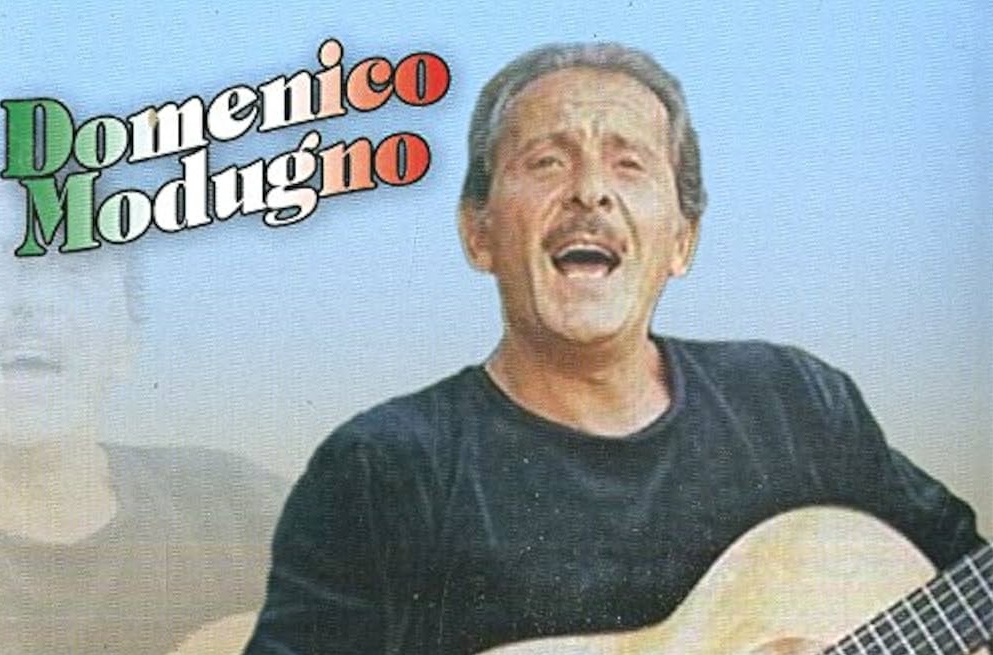 Spunta anche una canzone dedicata ai parcheggi blu di Vallecrosia al Mare, mentre in città monta la protesta