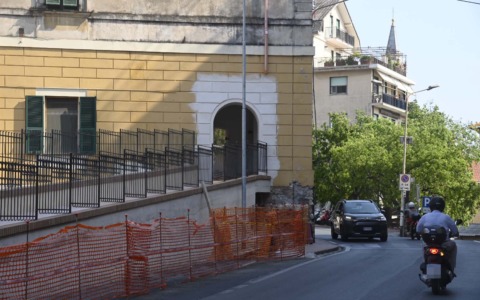 Via Agnesi: al via il nuovo percorso pedonale