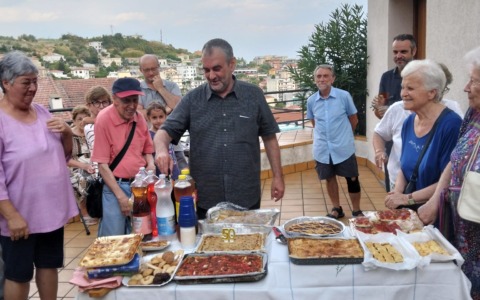 Baragallo in festa per i 50 anni di don Diego