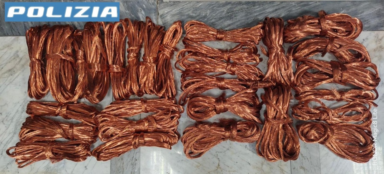 Polizia sequestra 280 chili di rame rubato dall’ex Parco Roja