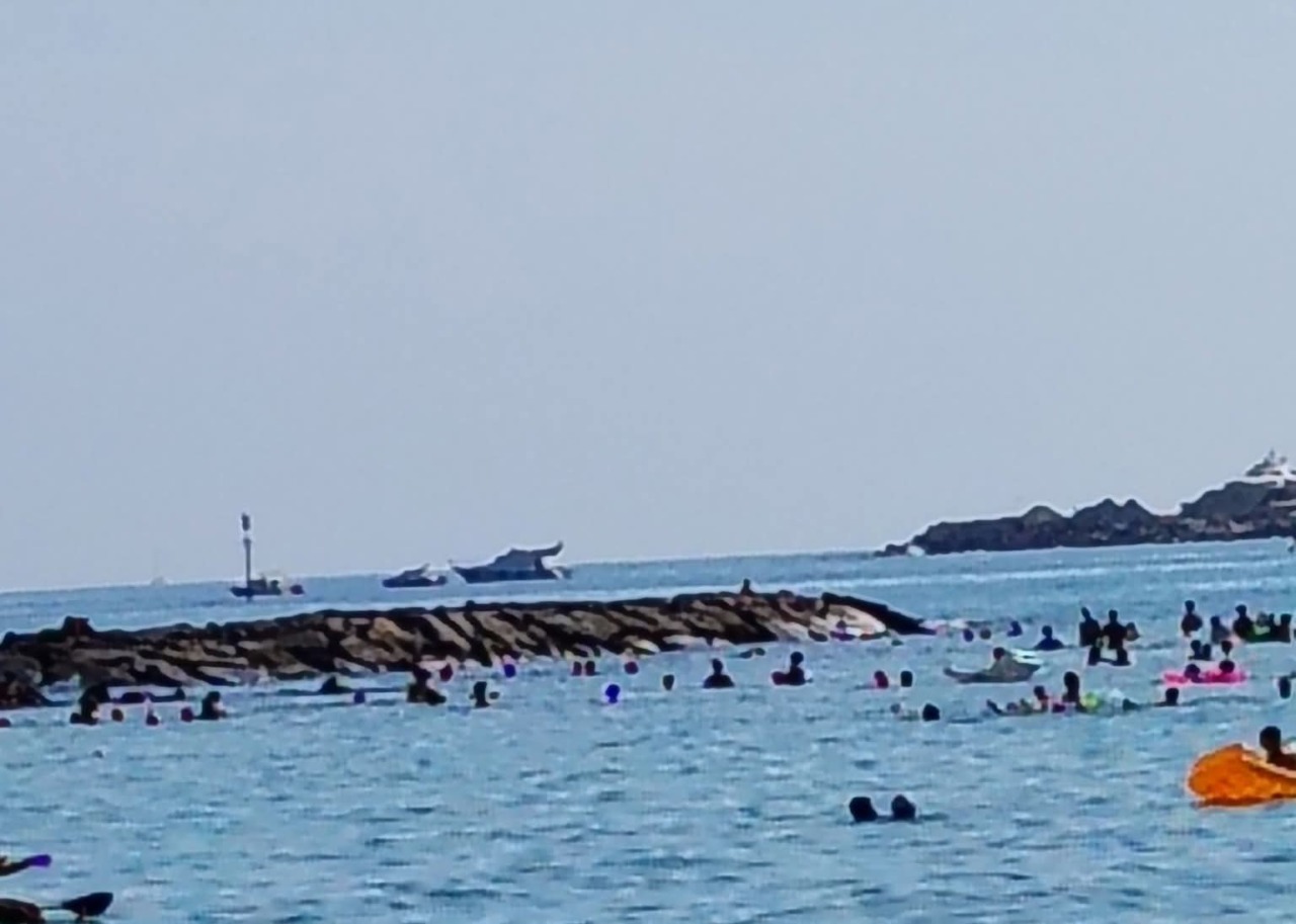 Valori non conformi: scatta nuovo divieto di balneazione ad Arma di Taggia