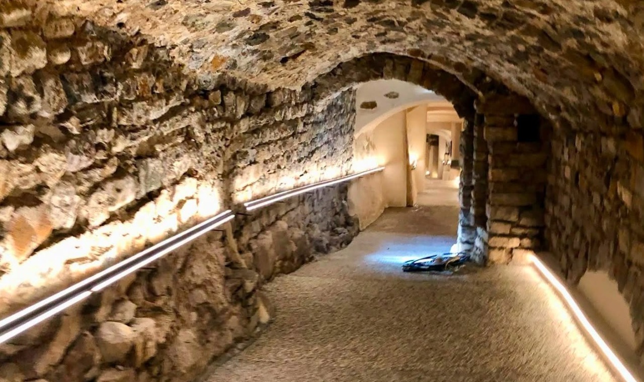 Aperto il tunnel Ipogeo, 100 metri suggestivi sotto la Pigna di Sanremo