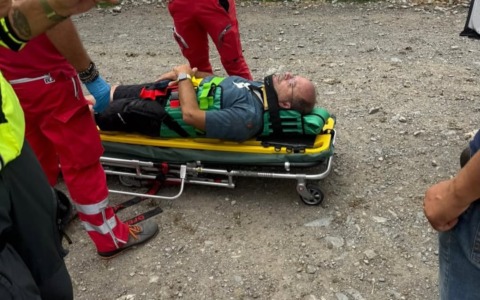 Due costole rotte per l’ex sindaco caduto mentre faceva down hill