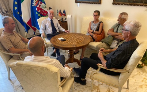 Da mesi senza acqua. I residenti di Ronchi Brighei incontrano il sindaco Scajola