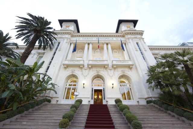Casinò incassa 4,7 milioni a luglio. Super vincite nelle sale slot