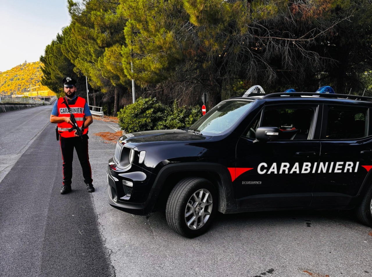 Due arresti per tentato omicidio e porto illegale di arma da fuoco
