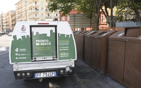 Raccolta rifiuti : Estesi gli orari di conferimento