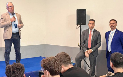 Studenti protagonisti di una mattinata dedicata a educazione finanziaria e storia del territorio