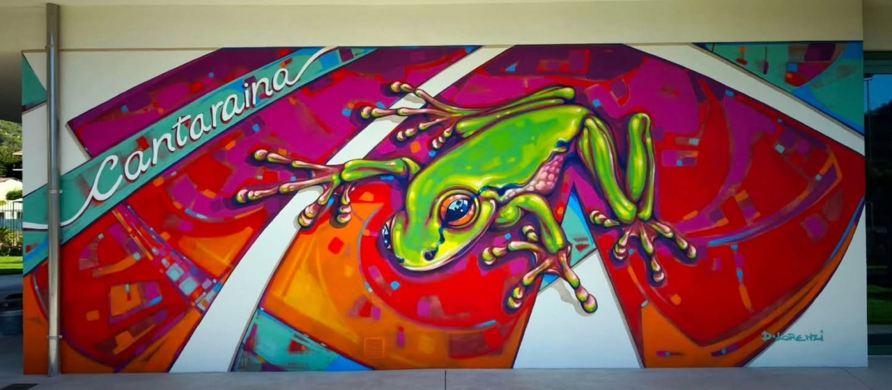 Una rana per raccontare il territorio: nuovo murales alla scuola dell’infanzia