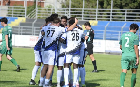 L’Imperia Calcio si riprende vince 2-0 con la Fezzanese: autorete e un gol del capitano