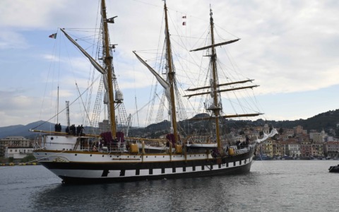 Nave Palinuro in porto a Imperia, ecco quando visitarla