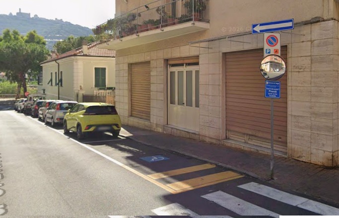Taggia, nuovi orari per le aree pedonali e inversione senso di marcia di via Bracco