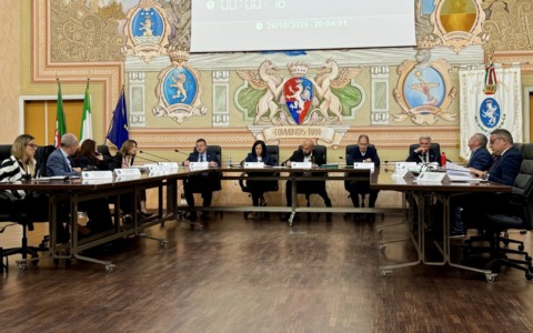 Consiglio comunale dianese su bilancio, pulizia alvei, cantiere di via Sanzio e stazione di pompaggio di Sant’Anna