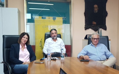 Niente terzo mandato per il sindaco Conio: «Tempo di restituire alla mia famiglia»