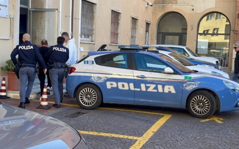 Otto arresti alla frontiera, tra latitanti e passeur
