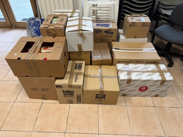 Raccolta alimentare del Lions Club Sanremo Host: raccolti oltre 250 kg di alimenti
