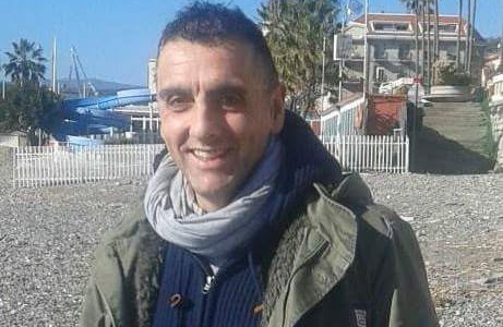 Morto a 60 anni l’ex edicolante Alessandro Bertora