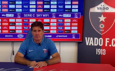 Esonerato dall’Imperia, Mister Riolfo ora allena il Vado (in Serie C) e non ne sbaglia una